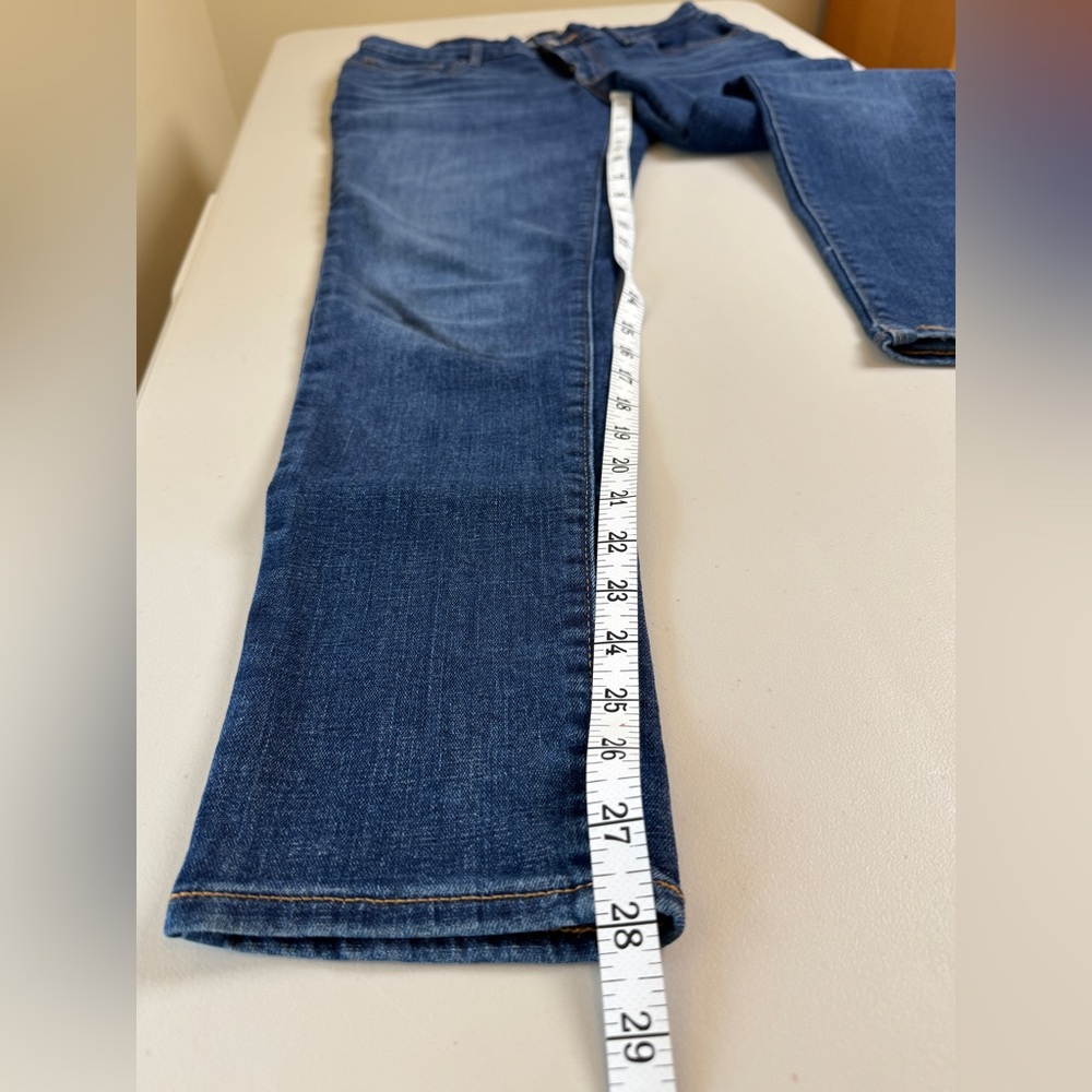 Levi’s 711 Skinny Jeans – Size 30, Like New - Picture 11 of 11